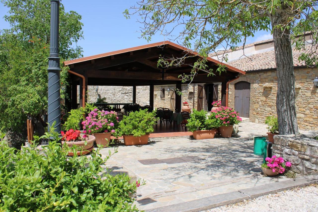 Agriturismo Sant'Agata Piana Degli Albanesi Εξωτερικό φωτογραφία