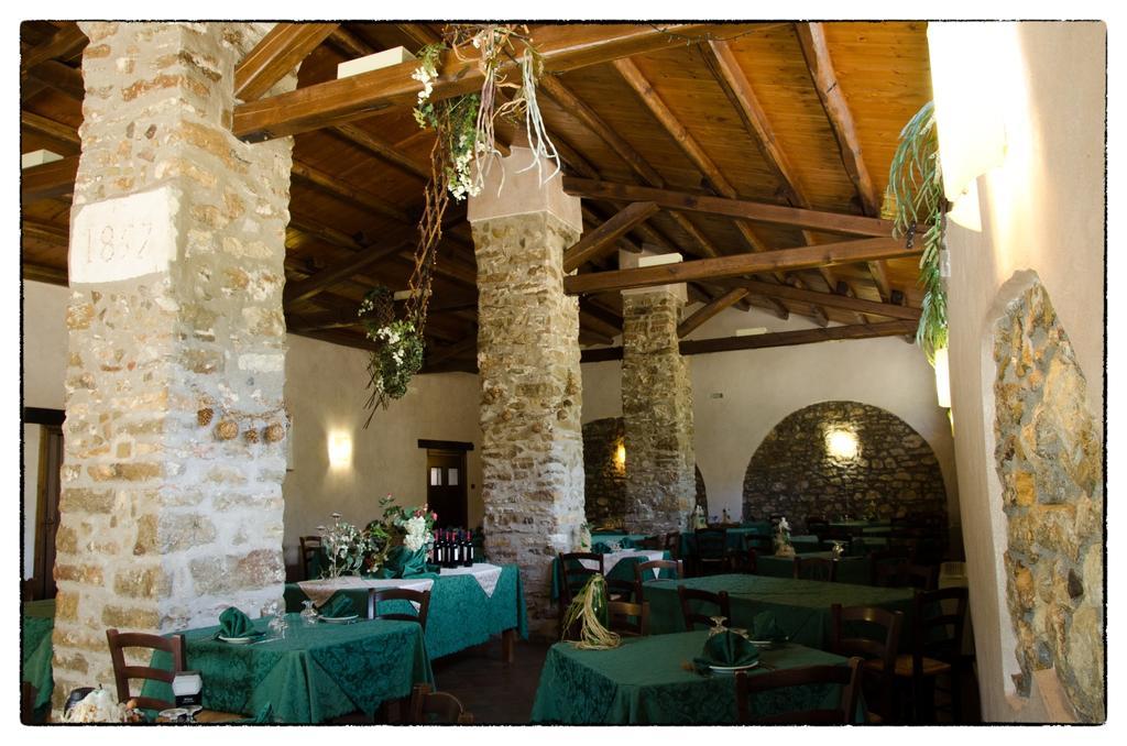 Agriturismo Sant'Agata Piana Degli Albanesi Εξωτερικό φωτογραφία