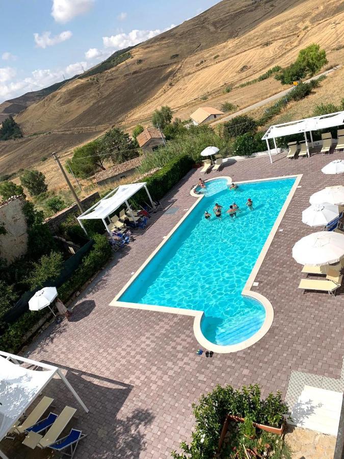 Agriturismo Sant'Agata Piana Degli Albanesi Εξωτερικό φωτογραφία