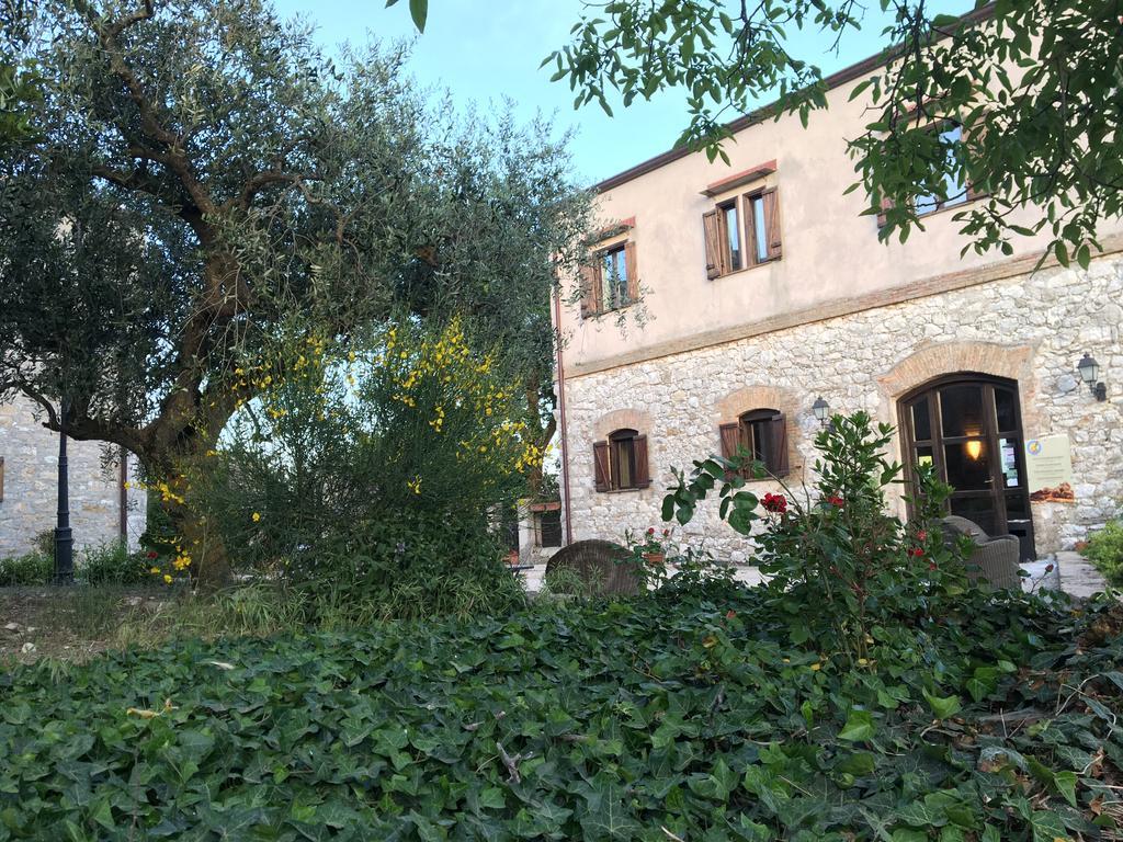 Agriturismo Sant'Agata Piana Degli Albanesi Εξωτερικό φωτογραφία