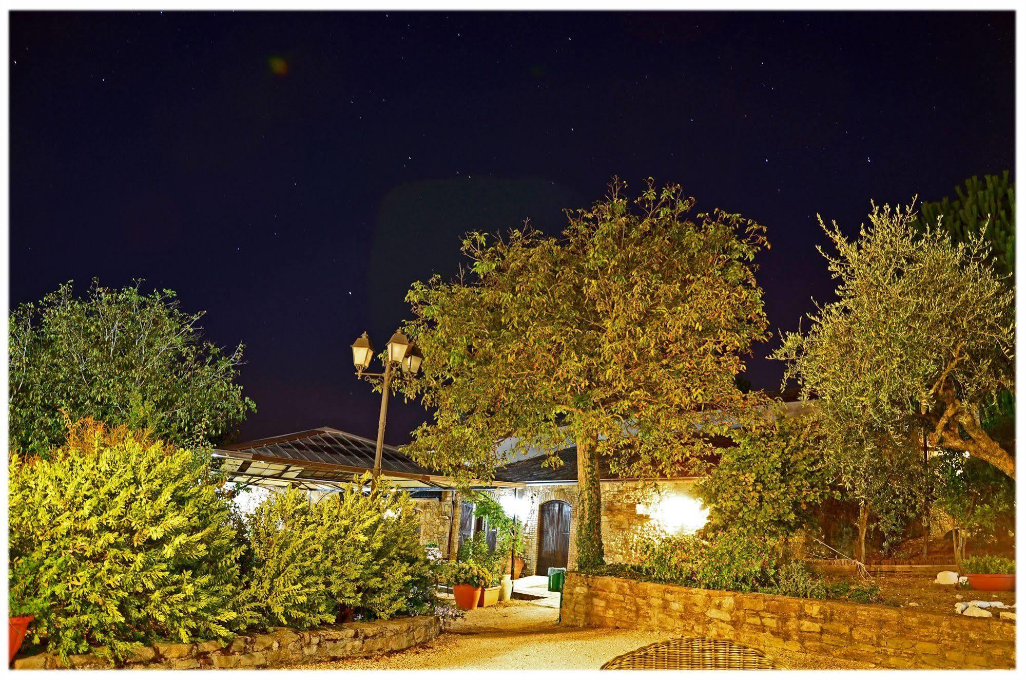 Agriturismo Sant'Agata Piana Degli Albanesi Εξωτερικό φωτογραφία