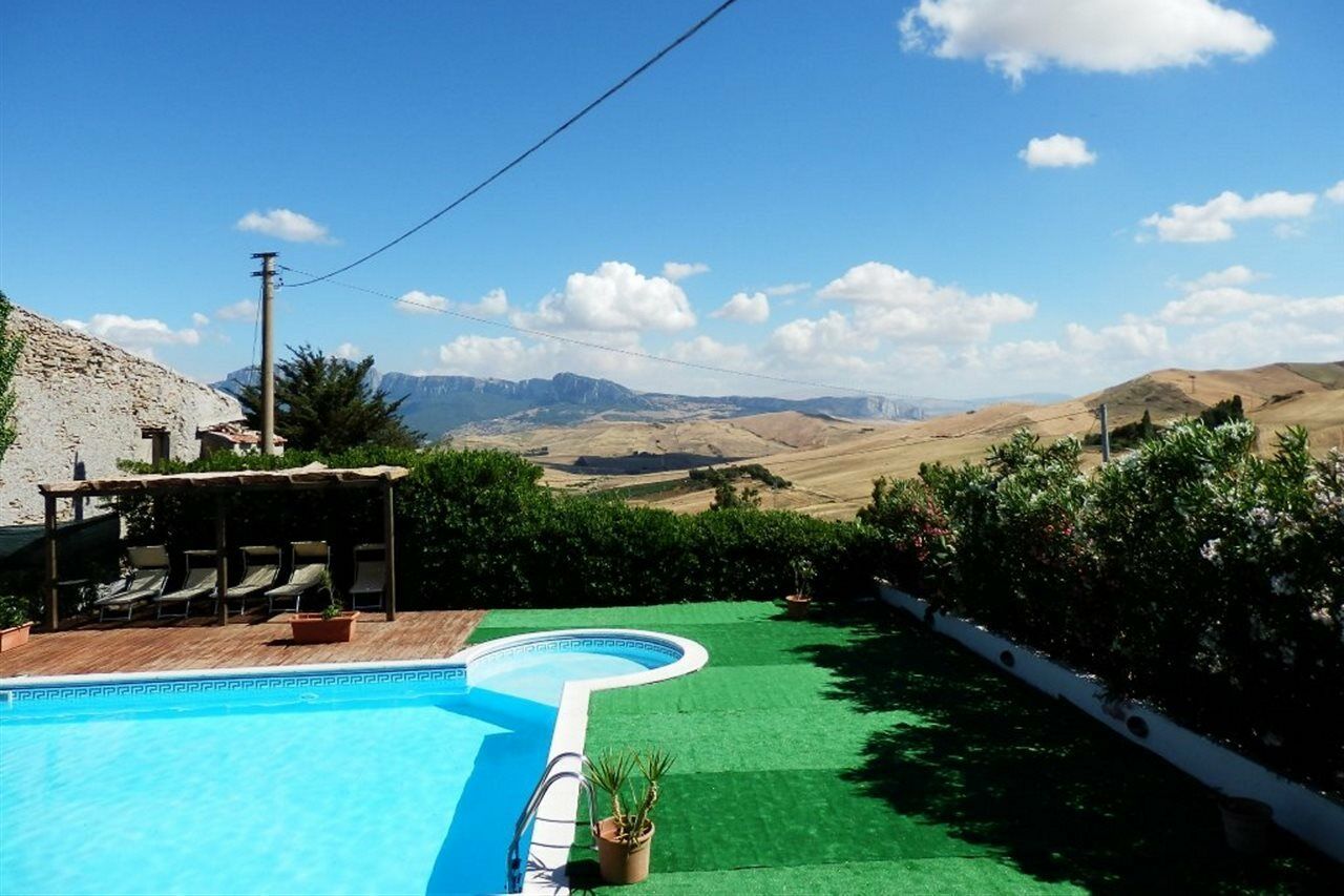 Agriturismo Sant'Agata Piana Degli Albanesi Εξωτερικό φωτογραφία